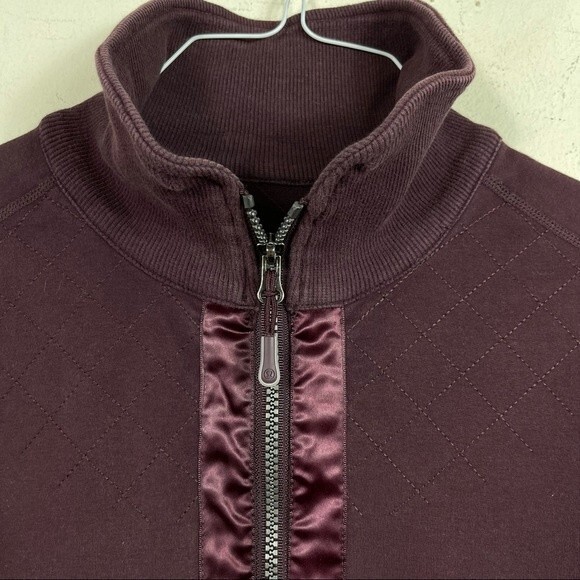 Lululemon Mogul Jacket Satin Ribbon Trim Elbows Quilted Moto Jacket Maroon 6 - Picture 13 of 16